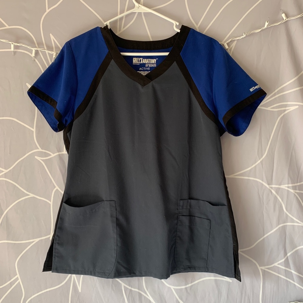 Grey’s Anatomy Active Scrub Top